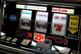 Play New Zealand Pokies Machines Without Any Deposit Bonus And Win iPhone, Download App And Get Free Tips To Assure The Chance To Win